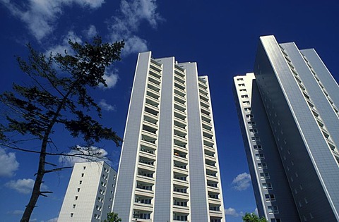 Prefab high rise-buildings, apartment buildings, satellite town, housing estate, quarter with pre-fabricated concrete buildings, Marzahn-Hellersdorf district, Berlin, Germany, Europe