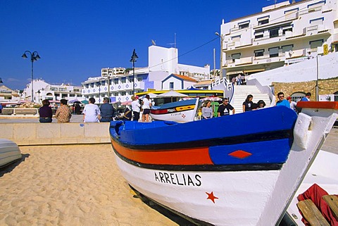 Beach with fishing boats, Carvoeiro, Algarve, Portugal, Europe