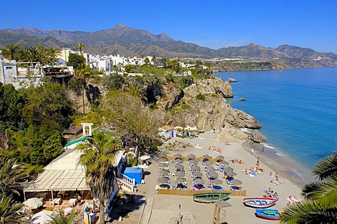 Playa de Calahonda, Calahonda Beach, view from Balcon de Europa, Balcony of Europe, Nerja, Costa del Sol, Malaga province, Andalusia, Spain, Europe