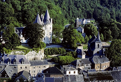 Castle and historic centre, Durbuy, Wallonia, Luxembourg Province, Belgium, Europe