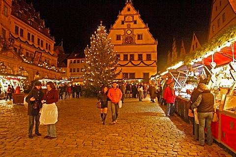 Christmas Market, Rothenburg ob der Tauber, Bavaria, Germany, Europe