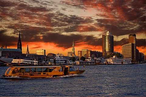 Sunset, harbour, Hamburg, Germany, Europe