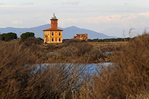 The old buildings of Bocca di Ombrone, Tuscany, Italy, Europe