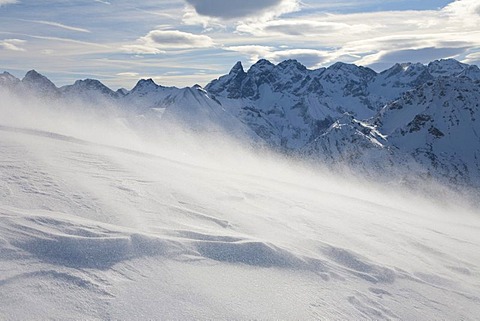 Snowstorm on Mt Fellhorn, snowdrift, winter, Oberstdorf, Allgaeu Alps, Allgaeu, Bavaria, Germany, Europe