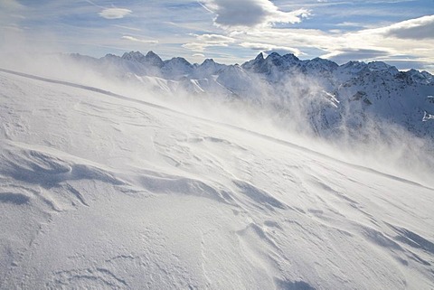 Snowstorm on Mt Fellhorn, snowdrift, winter, Oberstdorf, Allgaeu Alps, Allgaeu, Bavaria, Germany, Europe