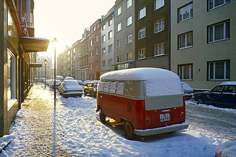 Snow in Duesseldorf in the 1980s, North Rhine-Westfalia, Germany, Europe