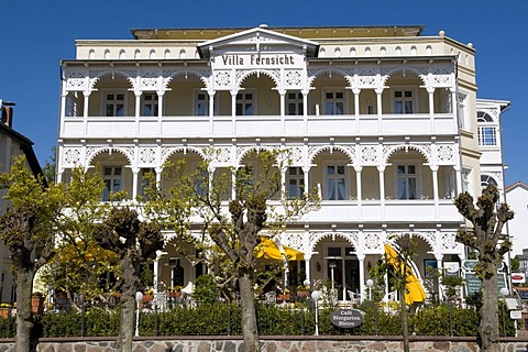Resort architecture on Wilhelmstrasse, Villa Fernsicht, Baltic Sea resort town of Sellin, Isle of Ruegen, Mecklenburg-Western Pomerania, Germany, Europe