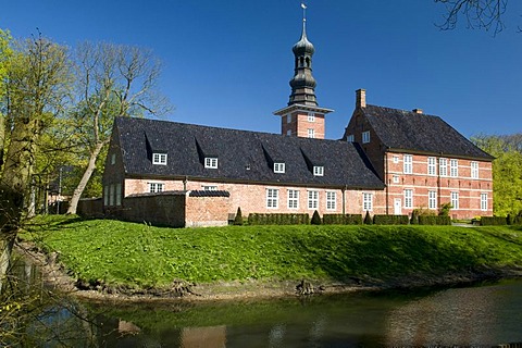 Husumer Schloss palace and palace gardens, Husum, North Friesland, Schleswig-Holstein, Germany, Europe