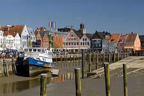 Inland harbour, Husum, North Friesland, Schleswig-Holstein, Germany, Europe