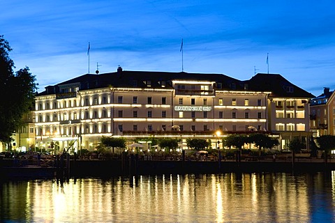 Hotel Bayerischer Hof at night, Lindau, Lake Constance, Bavaria, Germany, Europe