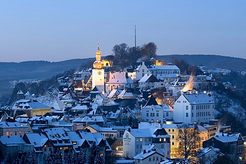 Historic town on the castle hill in winter at night, Arnsberg, Sauerland, North Rhine-Westphalia, Germany, Europe