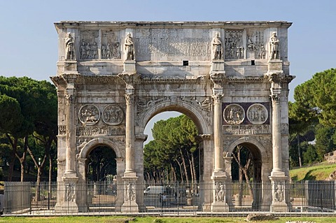 Arch of Constantine triumphal arch, Rome, Italy, Europe