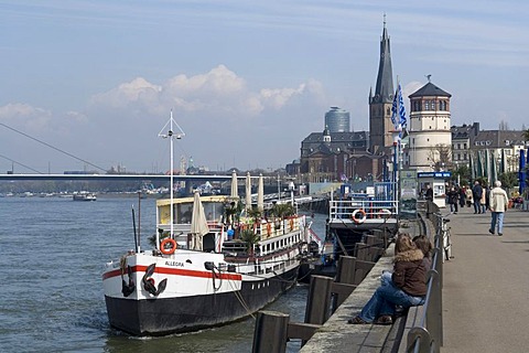 Restaurant boat at the Rheinuferpromenade, River Rhine Promenade, Duesseldorf, state capital of North Rhine-Westphalia, Germany, Europe