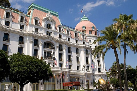 Hotel Negresco on the Promenade des Anglais, Nice, Cote d'Azur, Provence, France, Europe