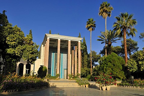 Mausoleum of the famous Persian poet Abu Muslih bin Abdallah Shirazi, Saadi, Saadiye, Shiraz, Fars, Iran, Persia, Asia