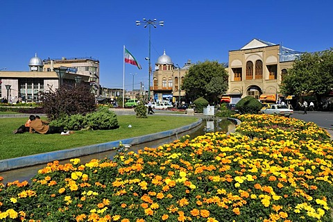 Central square Meidan-e Emam, Imam Khomeini, Hamadan, Hamedan, Iran, Persia, Asia