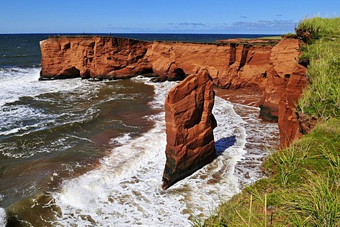 Red cliffs at La Belle Anse, Ile du Cap aux Meules, Iles de la Madeleine, Magdalen Islands, Quebec Maritime, Canada, North America