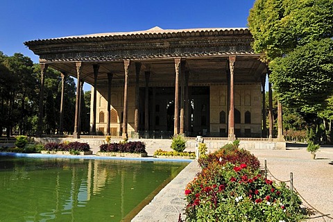 Safavid Chehel Sotoun, Sotoon Palace, UNESCO World Heritage Site, Esfahan, Isfahan, Iran, Persia, Asia