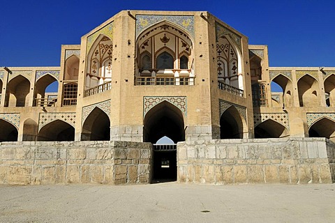 Pol-e Khaju Bridge, Isfahan, Esfahan, UNESCO World Heritage Site, Persia, Iran, Asia