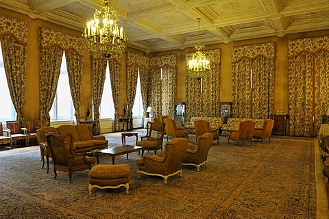 Saad Abad Museums Complex, National Palace of former Shah residence, Kakh-e Muze-ye Mellat, Tehran, Persia, Iran, Asia