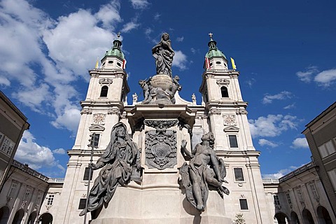 Cathedral seen from Cathedral Square, Salzburg, Austria, Europe