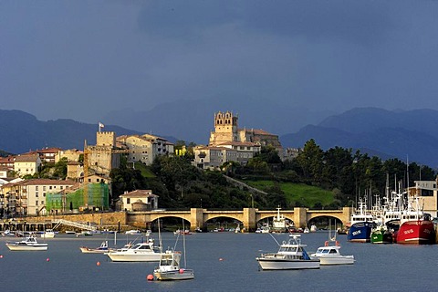 San Vicente de la Barquera, Cantabria, Spain, Europe