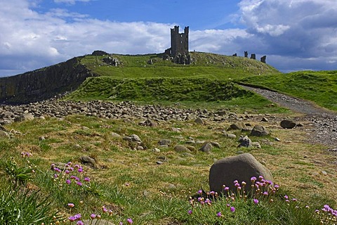 Dunstanburgh Castle, Northumberland, England, United Kingdom, Europe