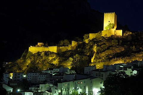 Yedra Castle in Cazorla village, Sierra de Cazorla Segura y Las Villas Natural Park, province of Jaen, Andalusia, Spain, Europe