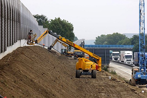 Construction site, construction of noise protection walls on the A2 motorway near Boenen, North Rhine-Westphalia, Germany, Europe