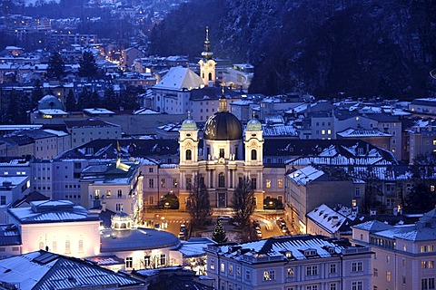 Dreifaltigkeitskirche Holy Trinity Church on Markatplatz square, Salzburg, Austria, Europe