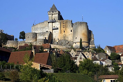 Chateau de Castelnaud castle, Castelnaud-la-Chapelle, Dordogne River, Aquitaine, France, Europe