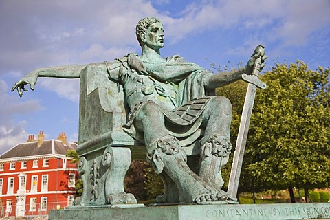 Statue of Constantine, emperor in the Roman city of York, near York Minster, York, Yorkshire, England, United Kingdom, Europe