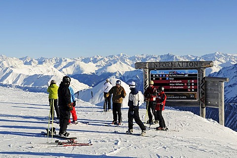 Ischgl ski area boundary, Greitspitze Mountain, Samnaun, Switzerland, Tyrol, Austria, Europe