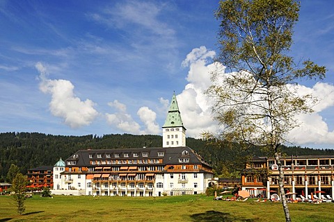 Elmau Castle, Mittenwald, Karwendel mountains, Bavaria, Germany, Europe