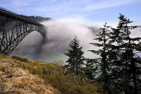 Deception Pass Bridge, Kitsap County, Washington, USA