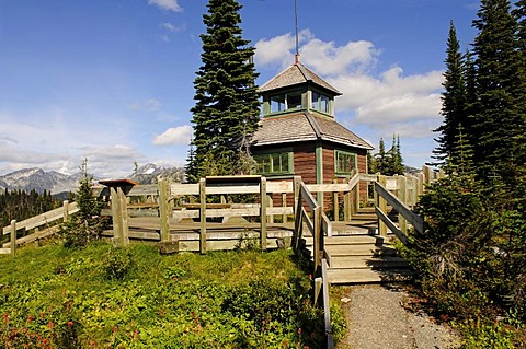 Mount Revelstoke Ranger Station, Meadows in the Sky, Revelstoke National Park, British Columbia, Canada