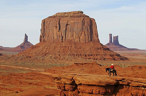 Navajo, Native American on horseback, Monument Valley, Navajo Tribal Lands, Utah