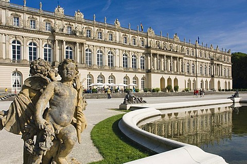 Herrenchiemsee Palace, statues beside a pond, Herreninsel, Gentleman's Island, Lake Chiemsee, Chiemgau, Upper Bavaria, Germany, Europe