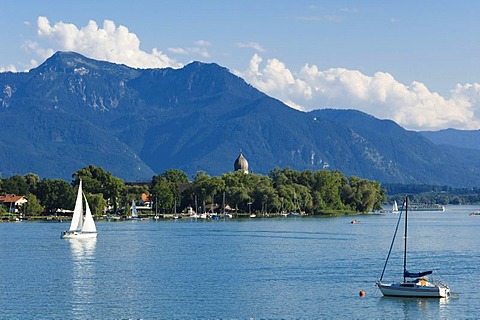 View from Gstadt to Fraueninsel island, Chiemsee lake, Chiemgau, Upper Bavaria, Bavaria, Germany, Europe