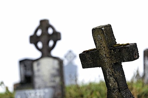 Celtic and Christian cross, headstones, cemetry, Sneem, County Kerry, Ireland, Europe