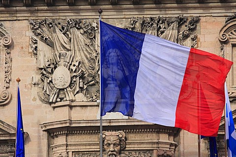 Tricolore, French flag, Town Hall, Mairie at Vieux Port, Marseille, Departement Bouches du Rhone, Region Provence-Alpes-Cote-d'Azur, Southern France, Europe