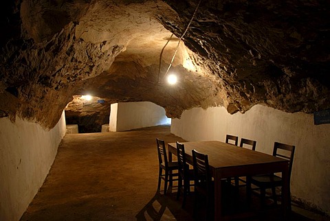 History, sparsely furnished cave of the Communist Pathet Lao resistance fighters, table and chairs, Tham Than Kaysone Phomvihane, Vieng Xai, Houaphan province, Laos, Southeast Asia, Asia