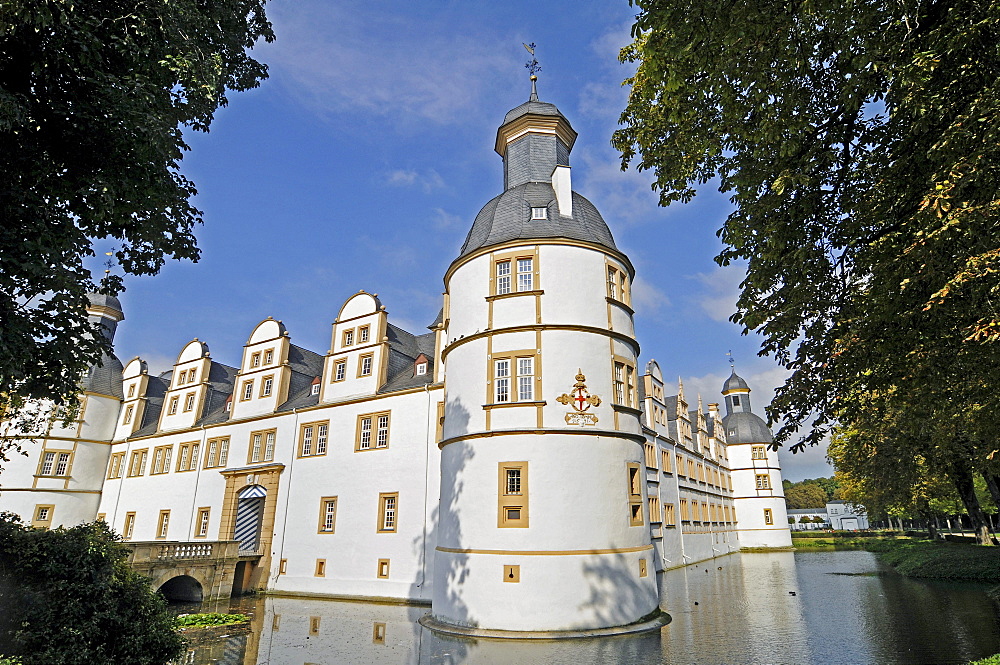 Corner tower, Schloss Neuhaus, moated castle, Weser Renaissance, Paderborn, North Rhine-Westphalia, Germany, Europe