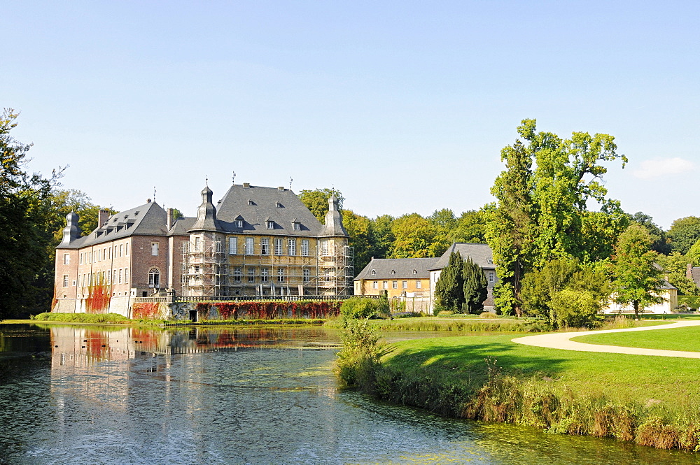 Water, pond, park, Schloss Dyck, moated Baroque castle, Museum, Juechen, Lower Rhine, North Rhine-Westphalia, Germany, Europe