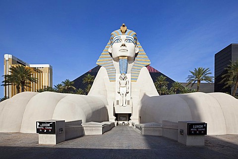 Luxor Hotel with the pyramid and the Sphinx, Las Vegas, Nevada, USA