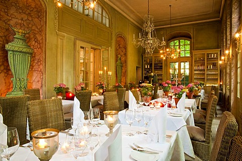 Restaurant, Hotel Villa Sorgenfrei, Radebeul near Dresden, Saxony, Germany, Europe