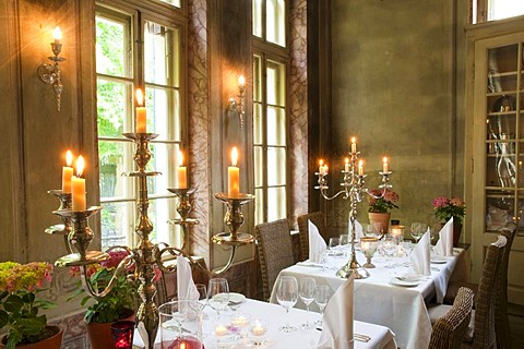 Restaurant, Hotel Villa Sorgenfrei, Radebeul near Dresden, Saxony, Germany, Europe