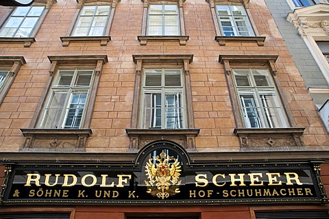 Shop front in Kohlmarkt, Coal Market Square, Vienna, Austria, Europe