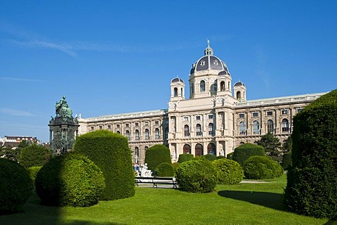 Maria-Theresia-Denkmal monument, Kunsthistorisches Museum Museum of Arts, Ringstrasse street, Vienna, Austria, Europe