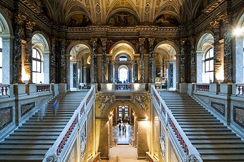 Stairwell, Kunsthistorisches Museum Museum of Arts, Ringstrasse street, Vienna, Austria, Europe